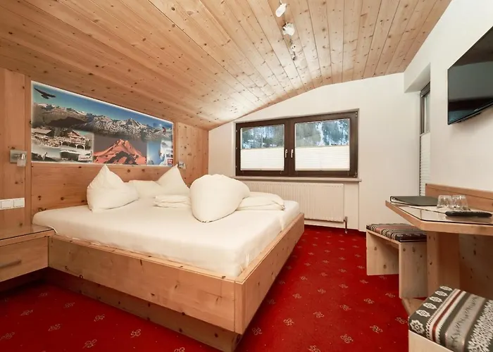 朱迪思酒店 3* 索尔登