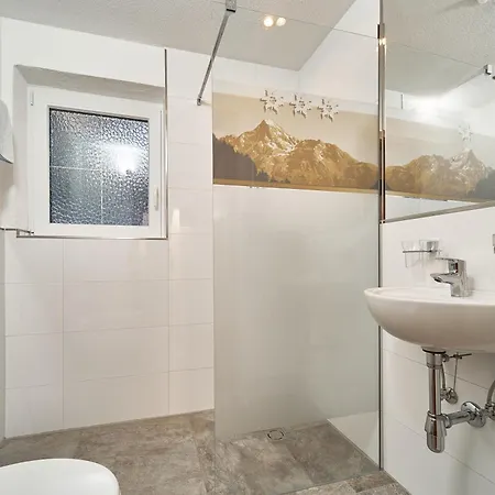 ゲストハウス Gaestehaus Judith