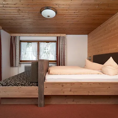 Gaestehaus Judith Casa de hóspedes Sölden