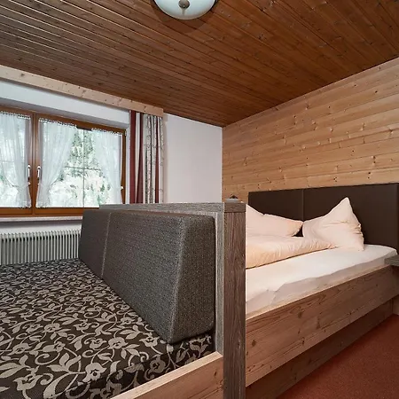 Гостевой дом Gaestehaus Judith Зёльден