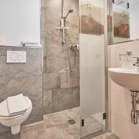 Gasthuis Gaestehaus Judith 3*